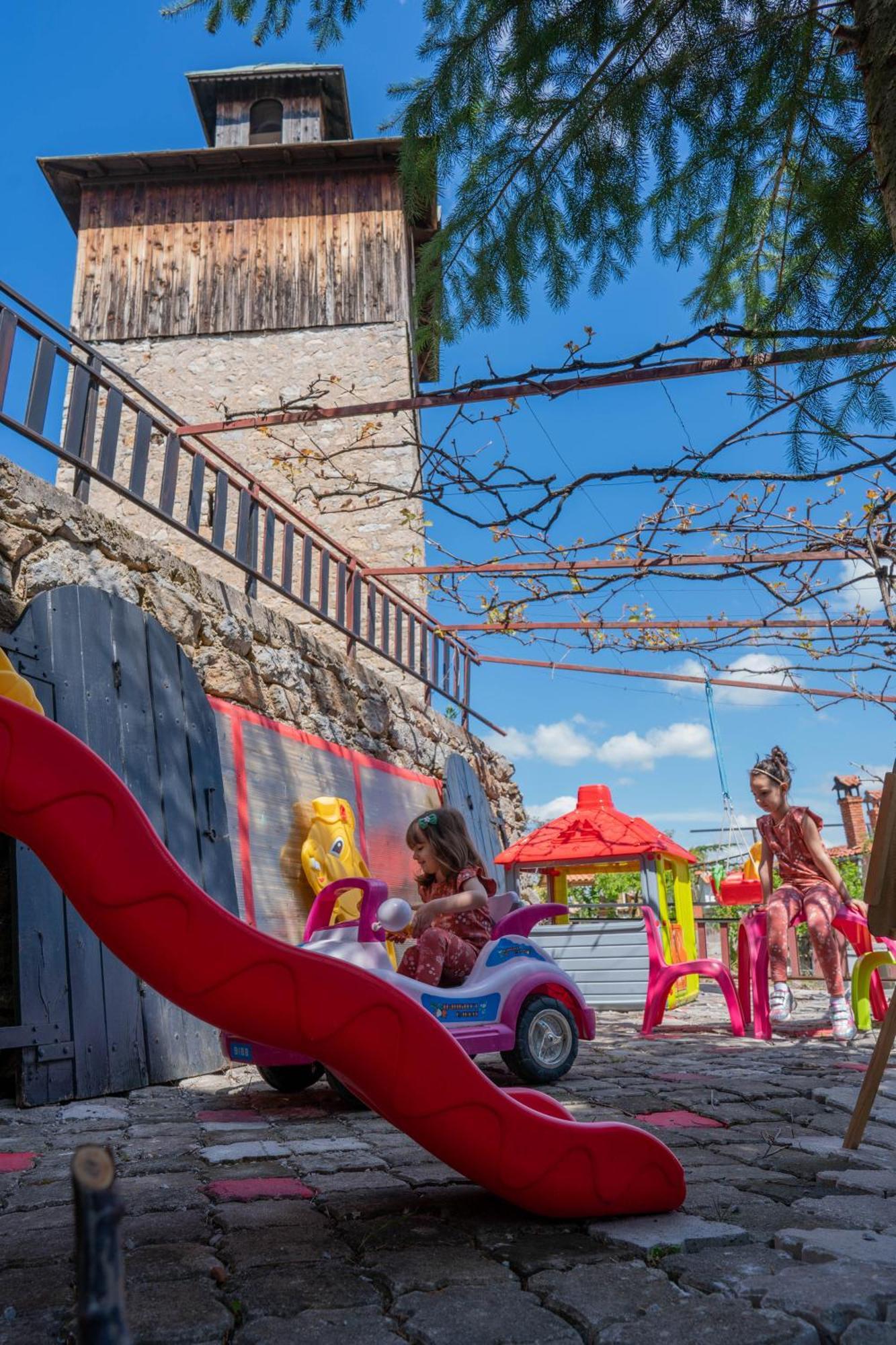 Villa Clock Tower - Саат Кула Ohrid Habitación foto